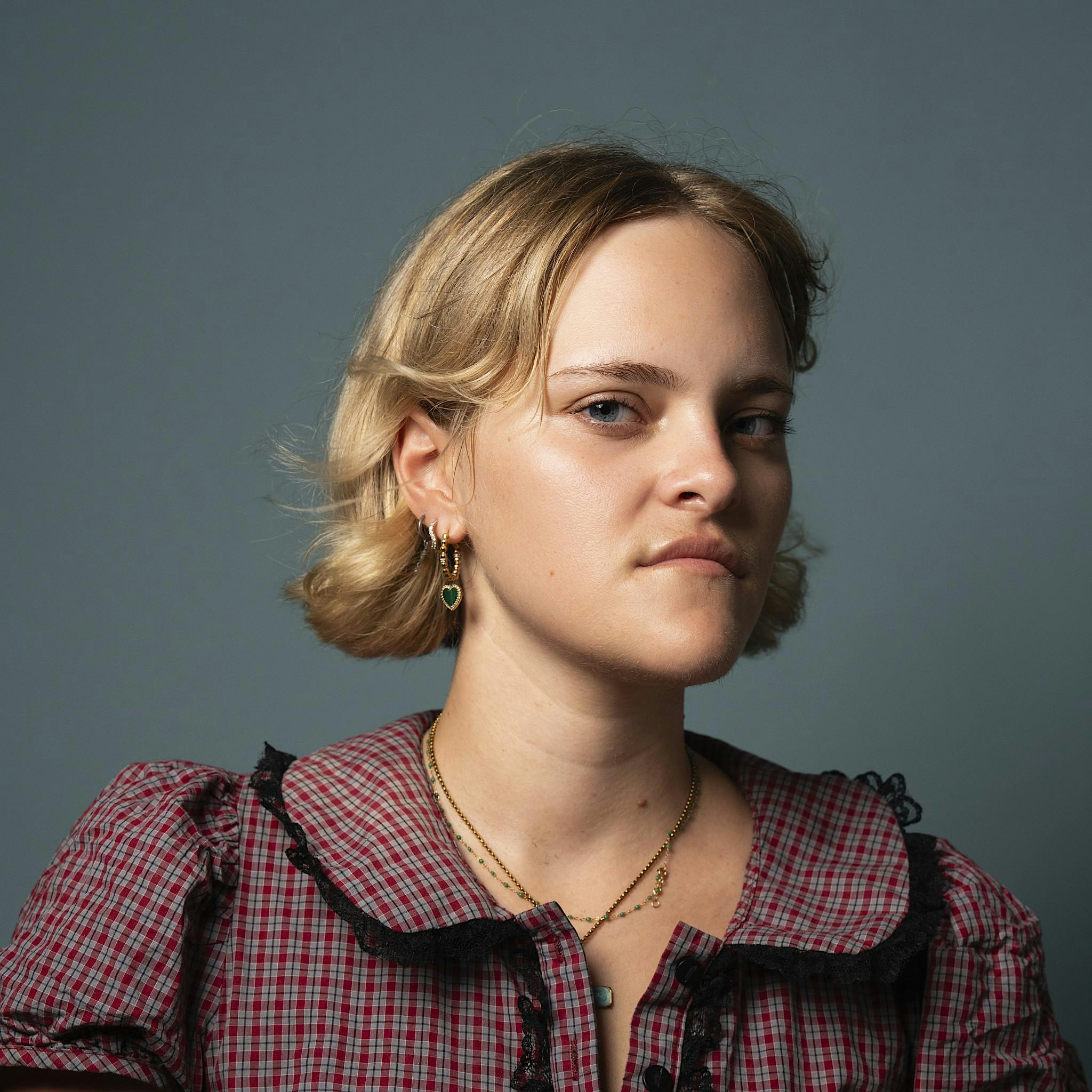 PORTRAIT WEDNESDAY- Photographers Meetup
