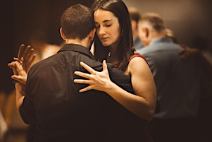 Start dancing Argentine Tango in Cologne!