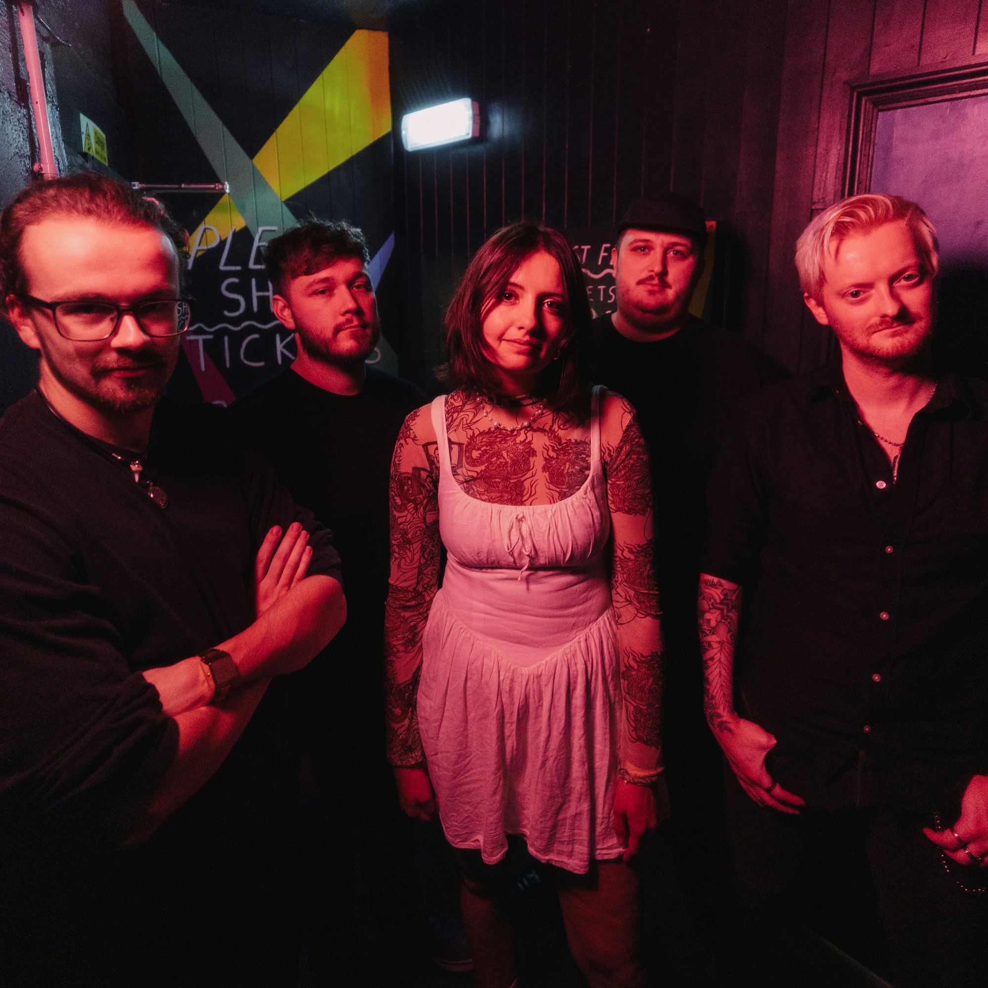 Leonian Dream / Underland / Pocket