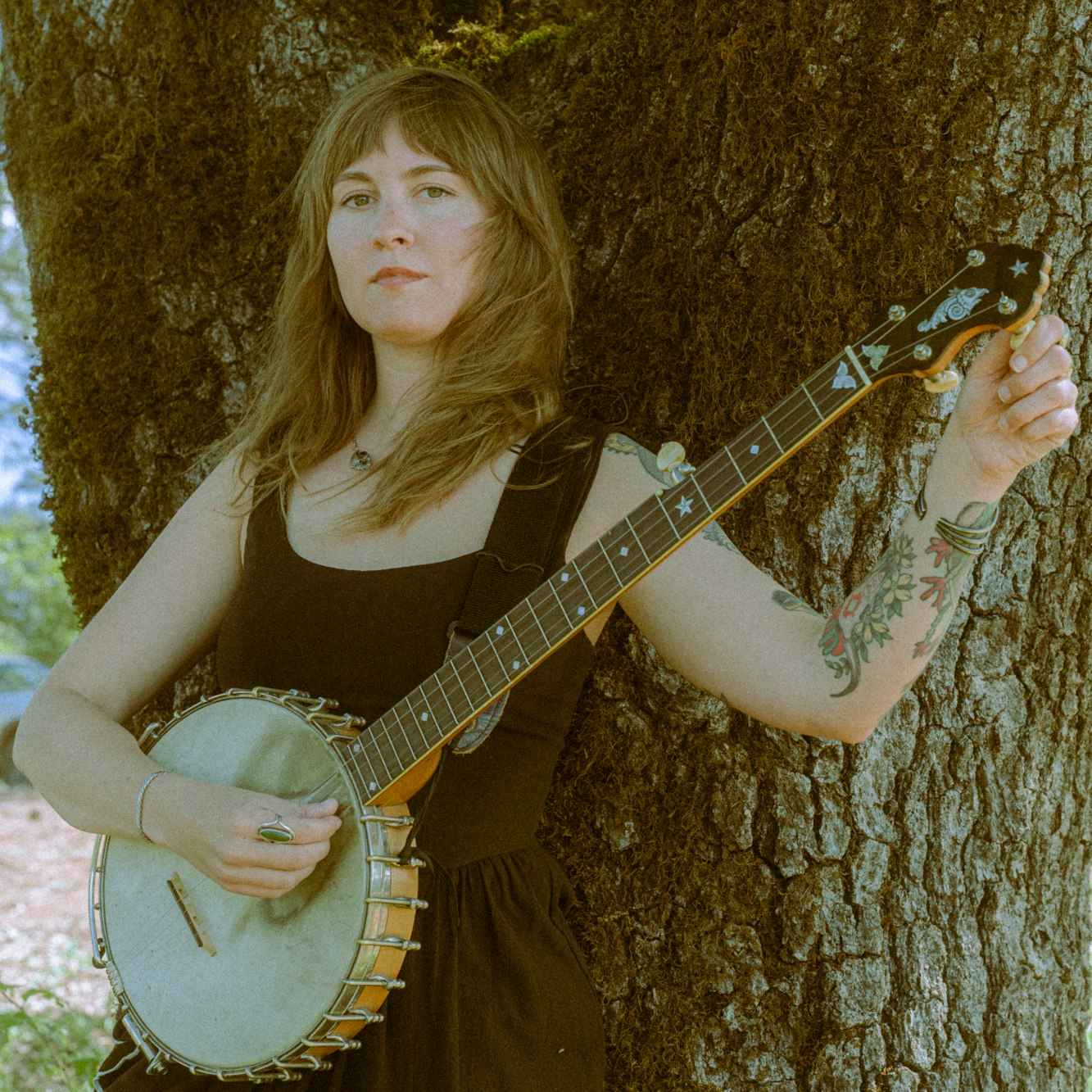 Tractor Tavern Presents: Two Runner, guests