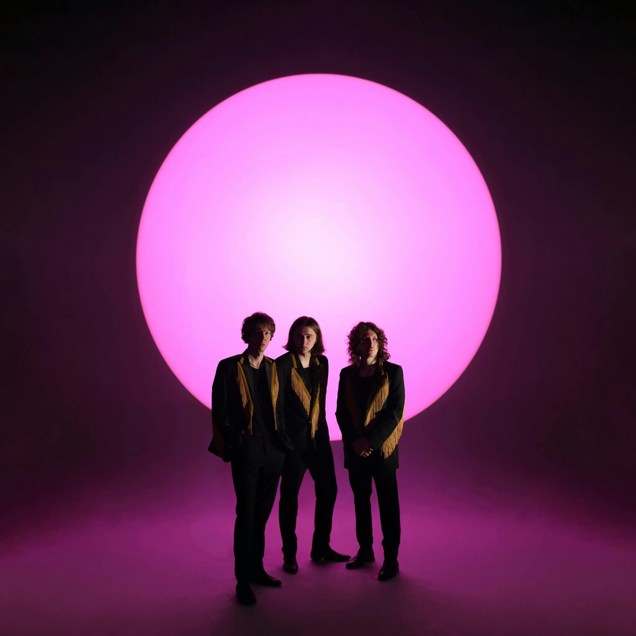THE HOWLERS 