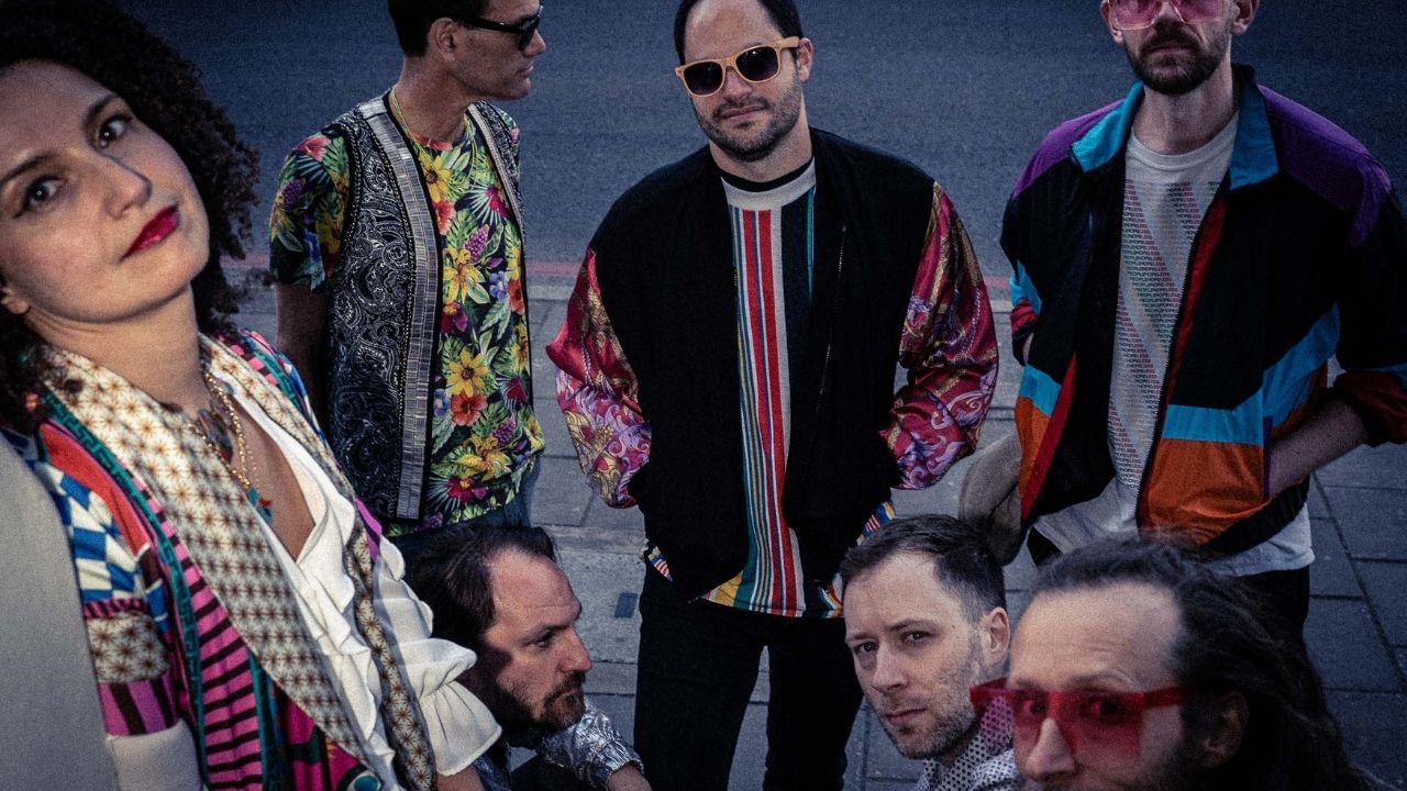Das Brass Xmas Blowout