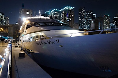 Juke Vs Hip Hop Yacht Party  (3 Levels) Chicago