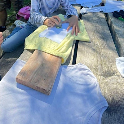 Flower Printing Workshop for Kids in Milan - Eco Art Experience