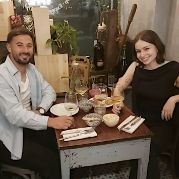 Frascati Wine Tasting & Food Pairing Experience in the Old Town