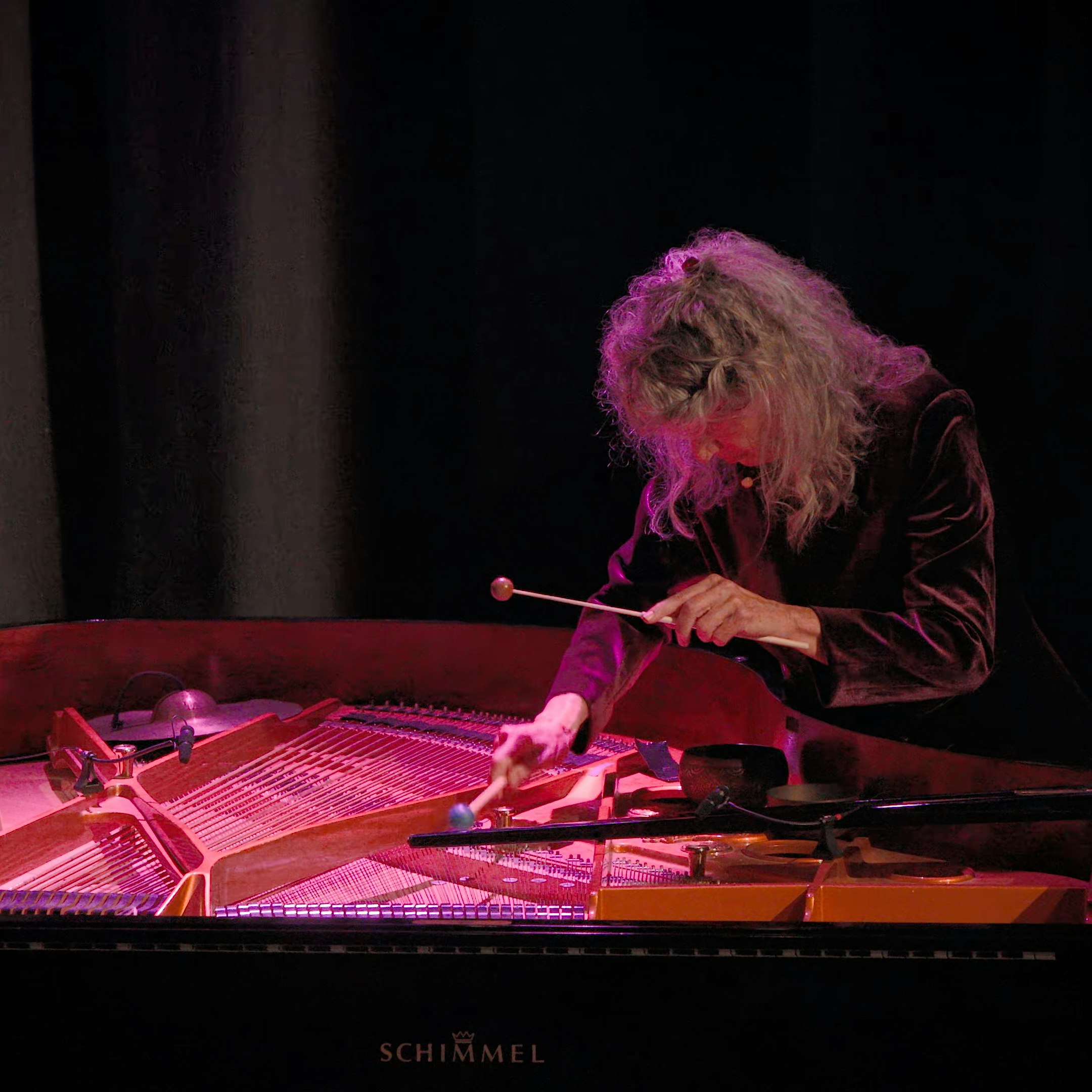 Piano Spheres: Vicki Ray