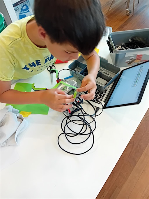 Week #2: NewTechKids 2026 Christmas Vacation Bootcamp (8-12): Dec. 28-31