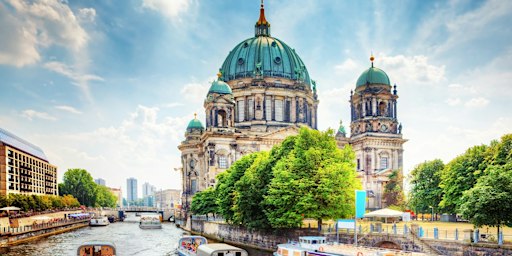 Discover Berlin’s treasures with a scavenger hunt by World City Trail!