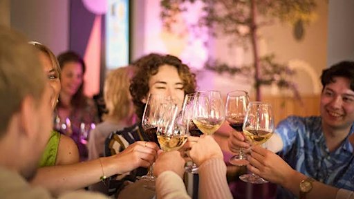 International  Networking at dada Bar  + Lounge [ Luxe Manor Hotel ]