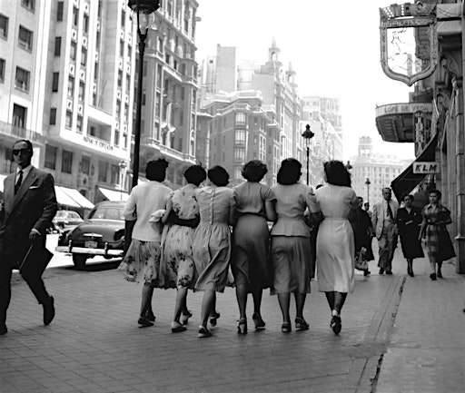 Exposición Among/Alone | Leica Gallery Madrid