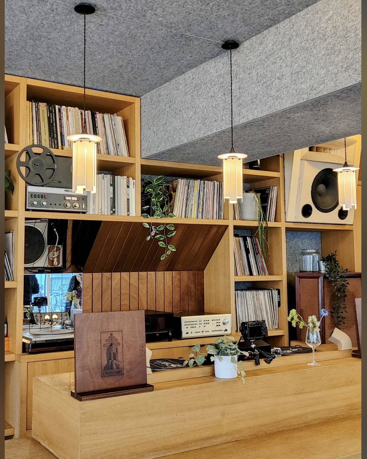 L'altitude Vinyl Session: Onakan Disko