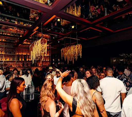 Intelligent Singles Mixer at Four Seasons Hotel in Montreal!