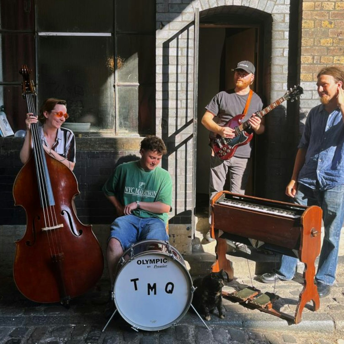 Hackney Folk Club - Tom Moore Quartet