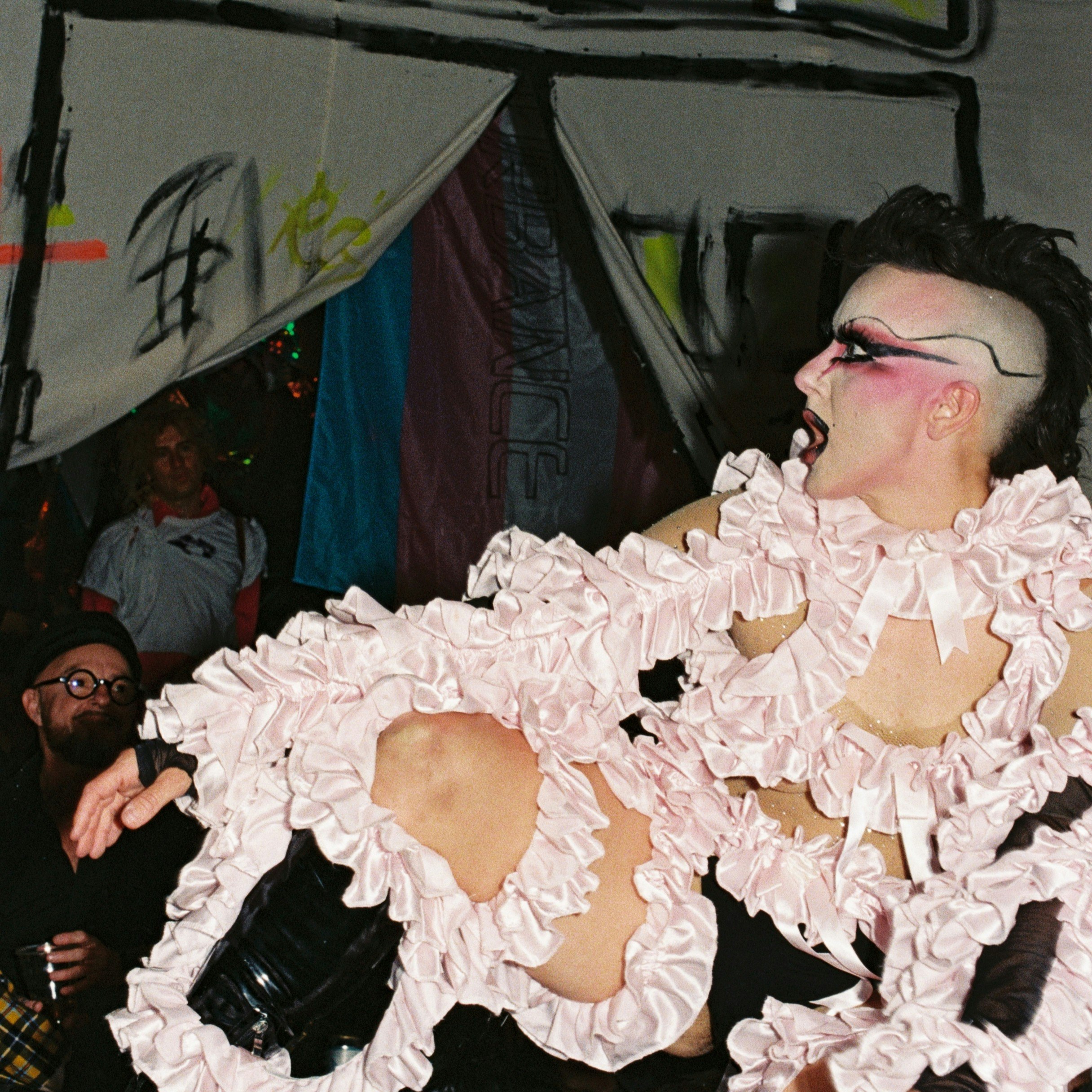 Meet me in the dressing room