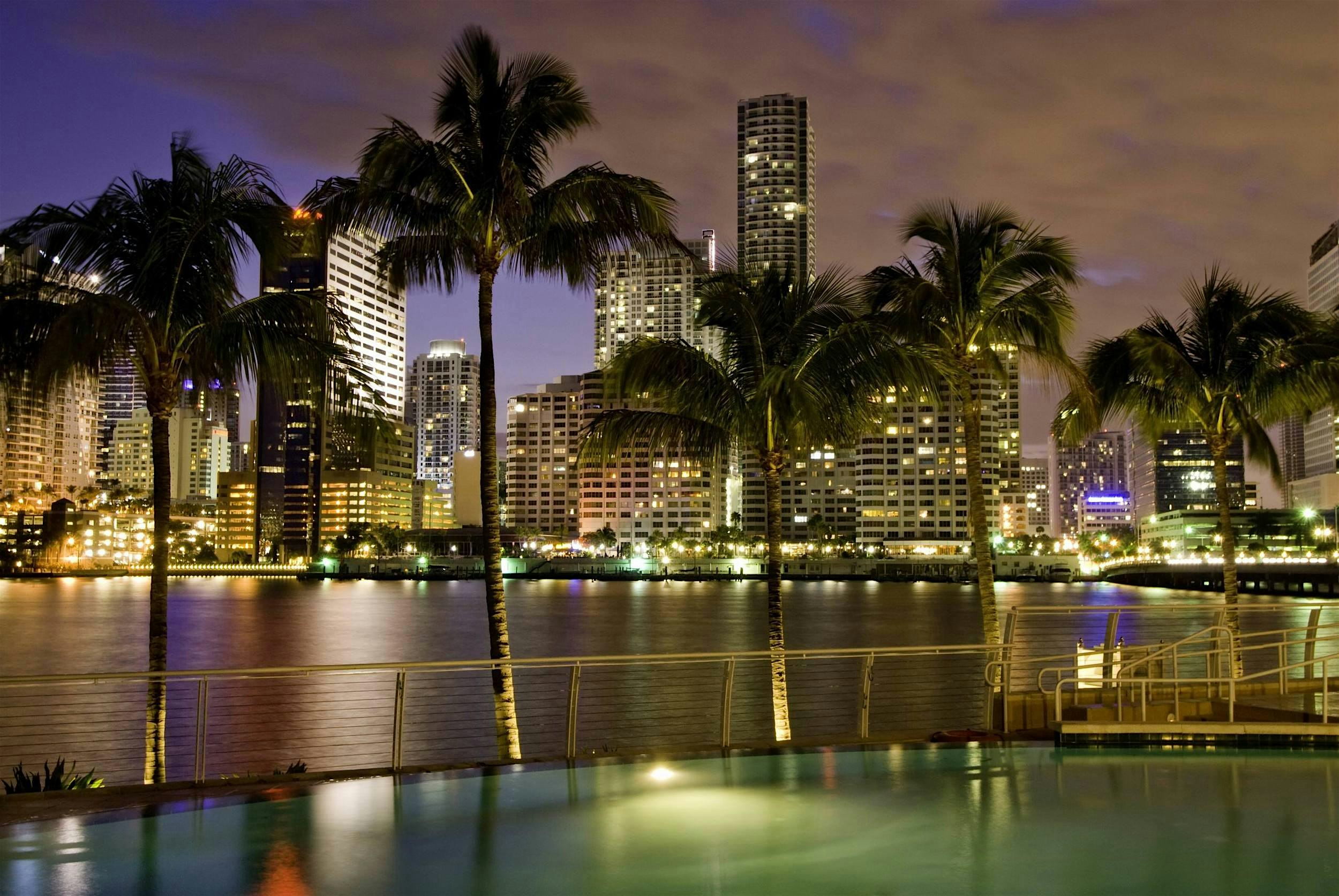 Relish | Saturday Night Ages 29-42 | Miami’s Elevated Dating Experience