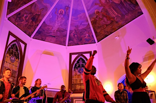 Sofar Sounds: Sounds from a Room