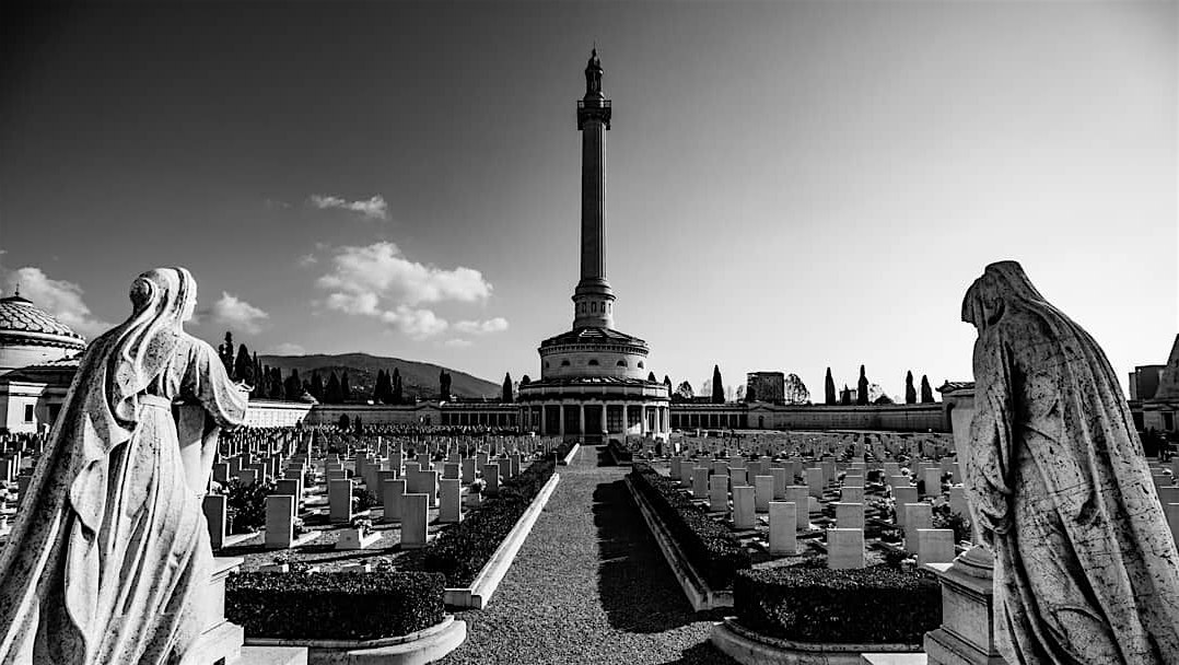 Visita Guidata al Cimitero Monumentale Vantiniano: tra Misteri e Curiosità