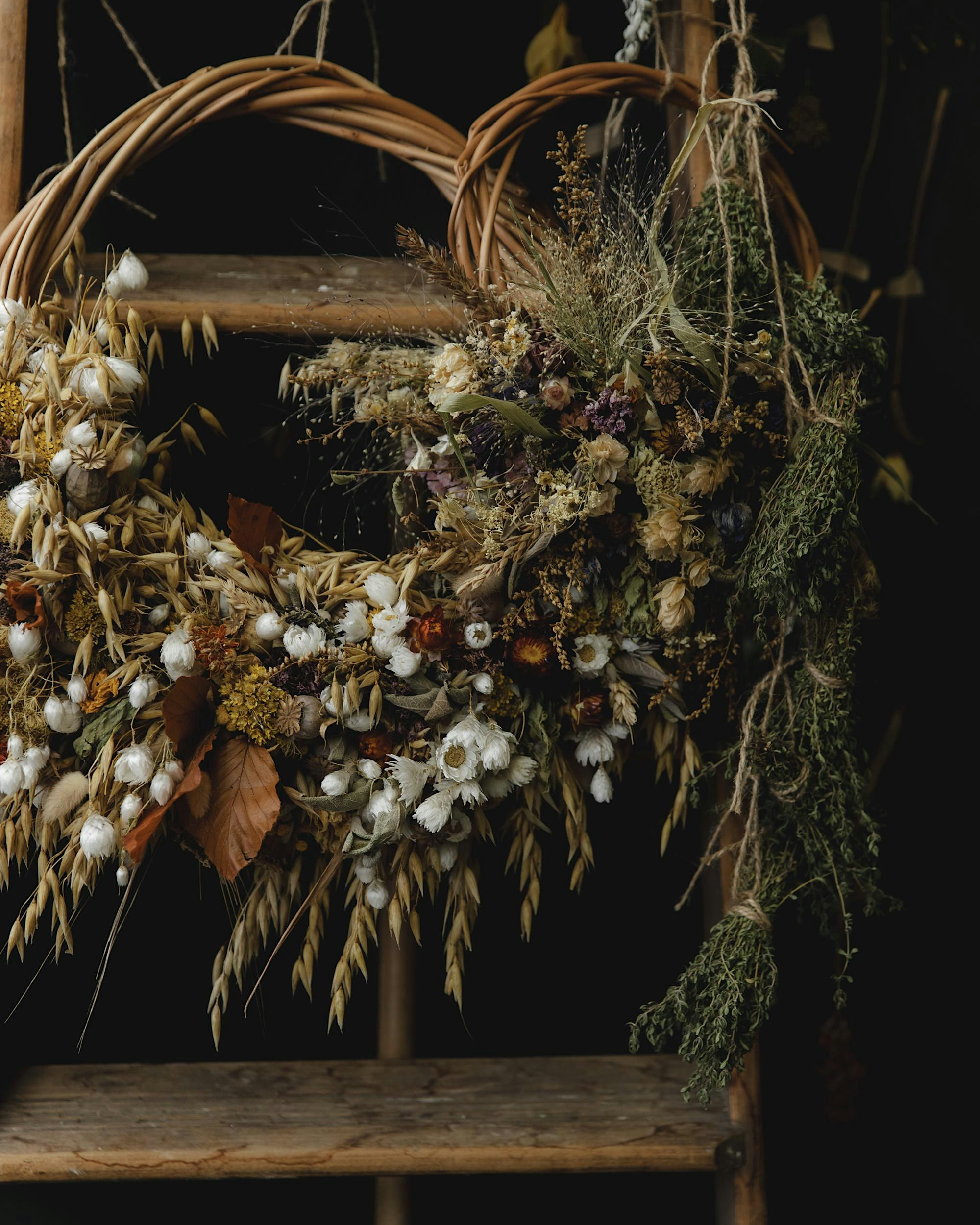Magical Wreaths - Flowers, Folklore & Spells