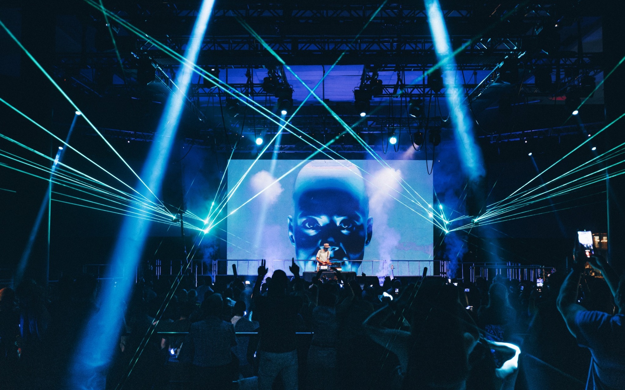 Sina Bathaie — White Lotus World Tour: Back Together - San Diego