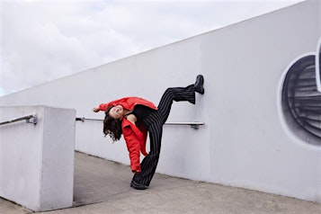 CONTEMPORARY FLOW