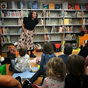 Contes de la mare morta per celebrar la vida - Públic familiar amb nens i n