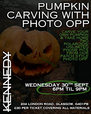 Pumpkin carving with patch style photo opportunity