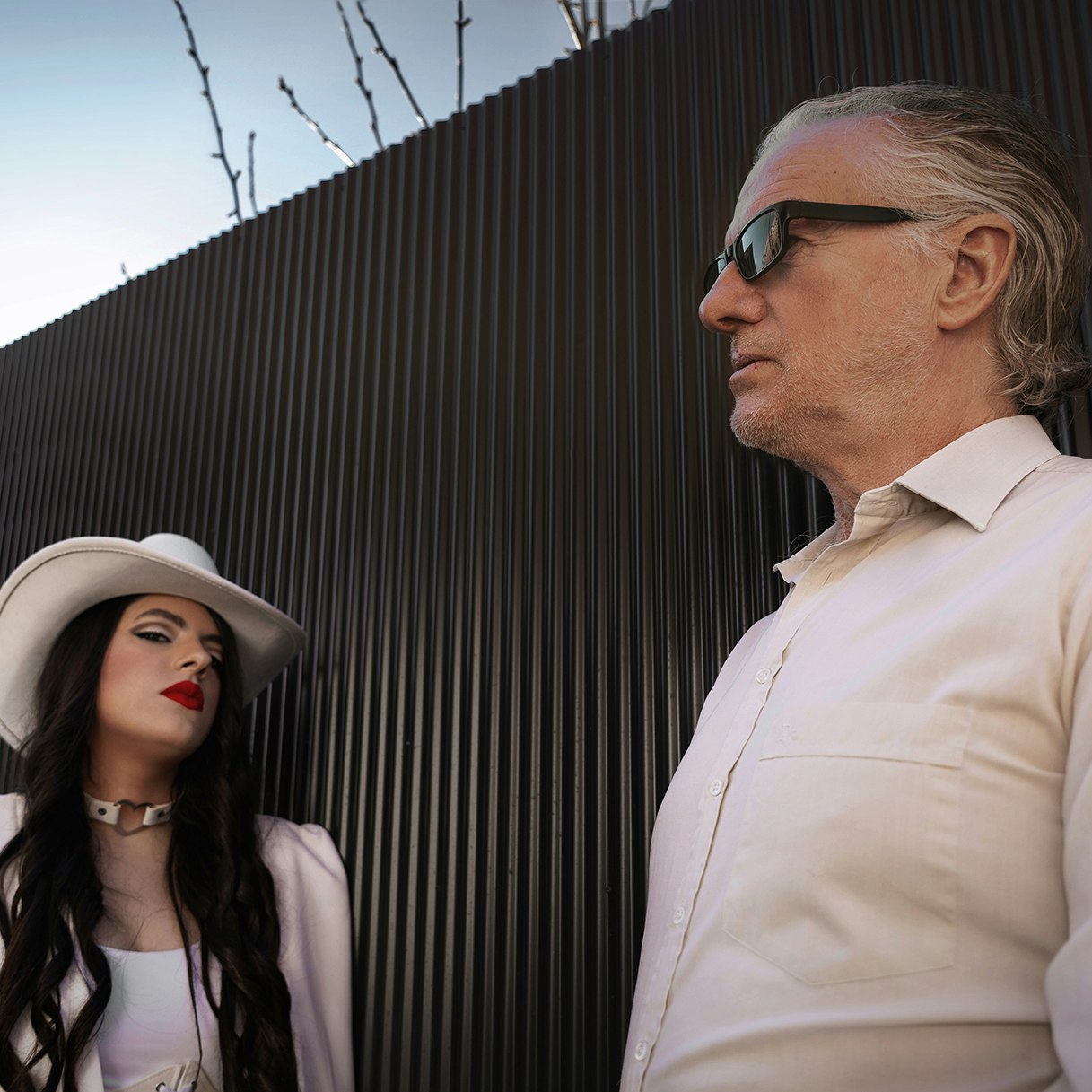 Mick Harvey & Amanda Acevedo: Stripped Back + Singing 