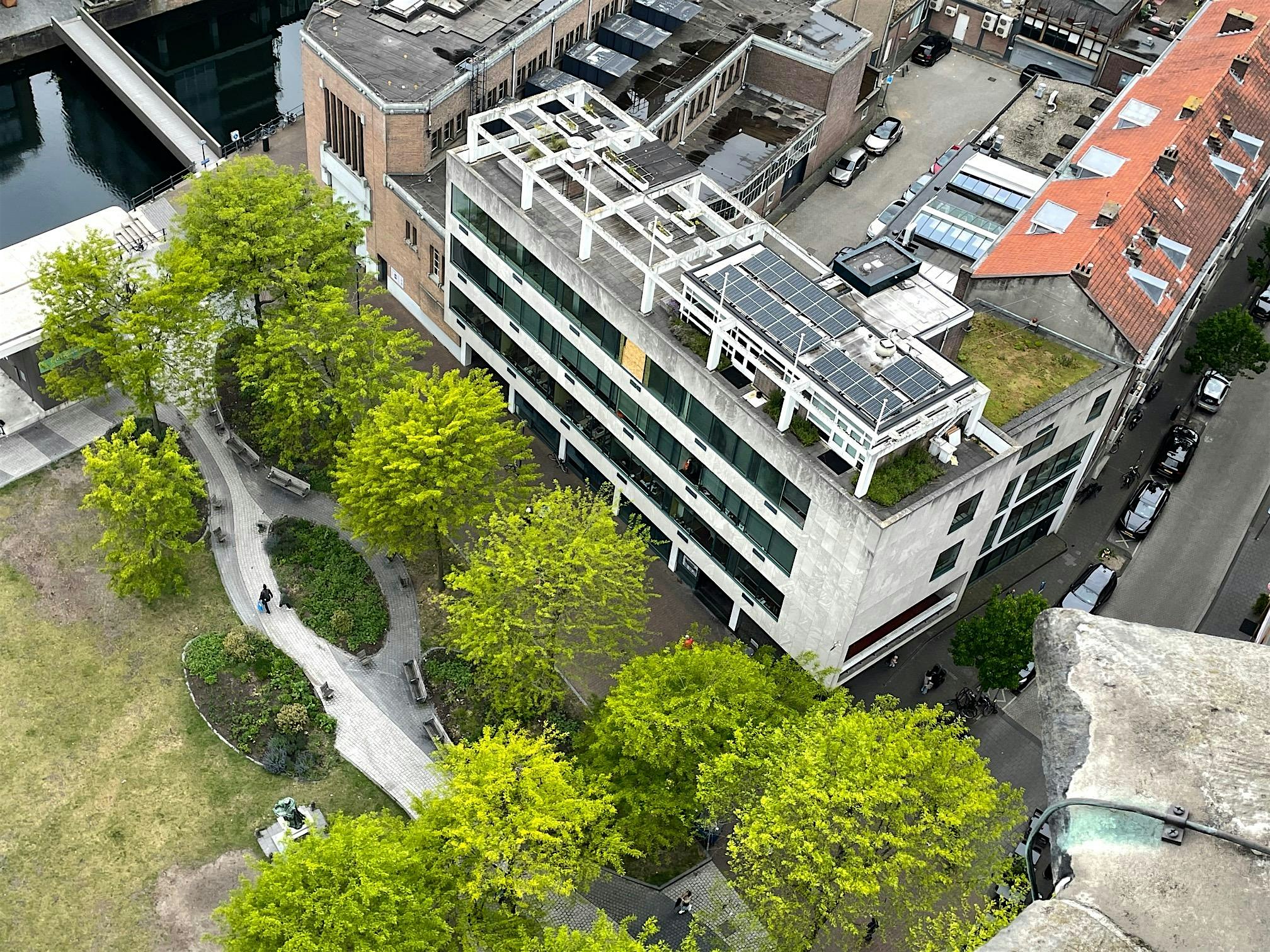 Tour Gebouw De Heuvel