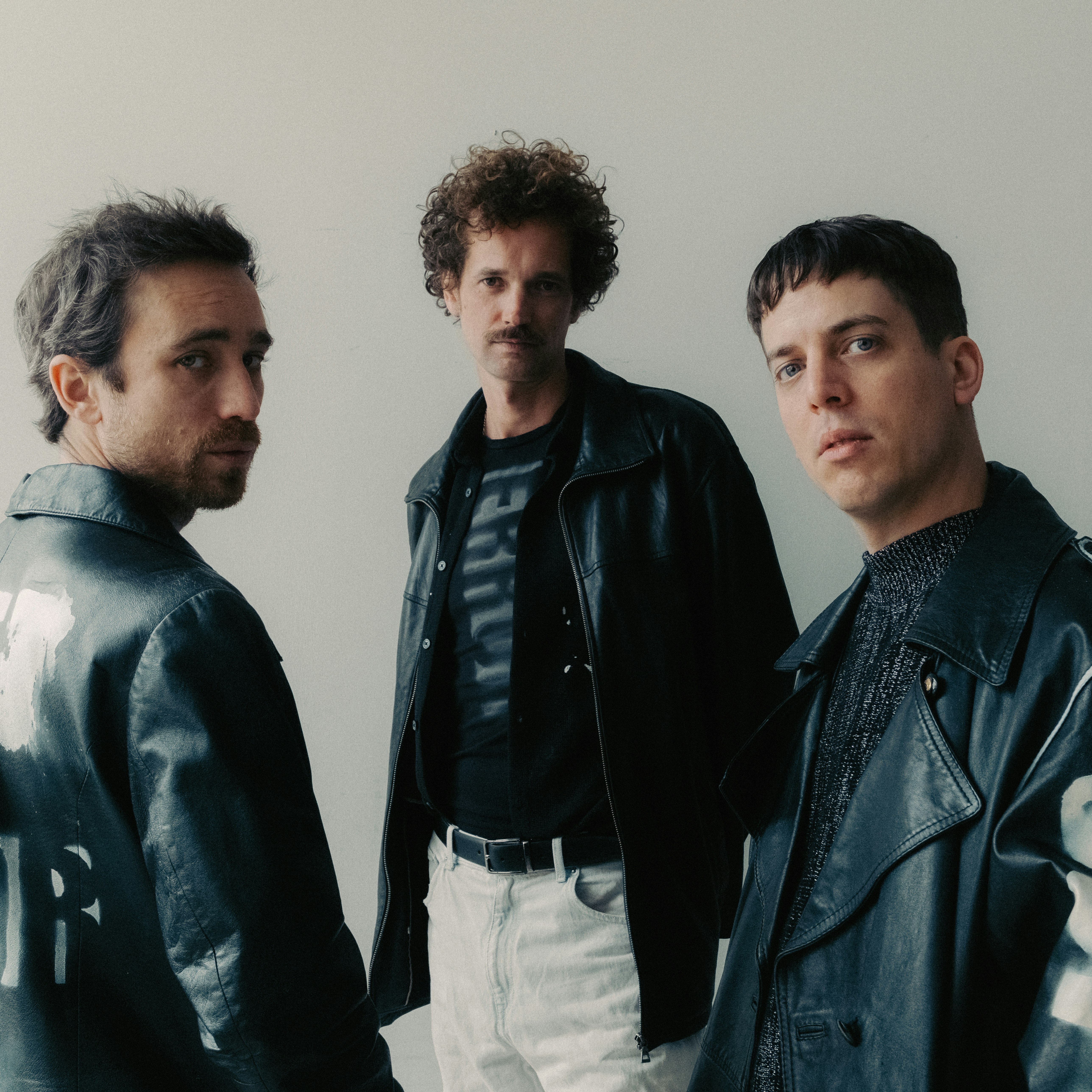 Say Yes Dog – "Soft Error" Europa-Tour