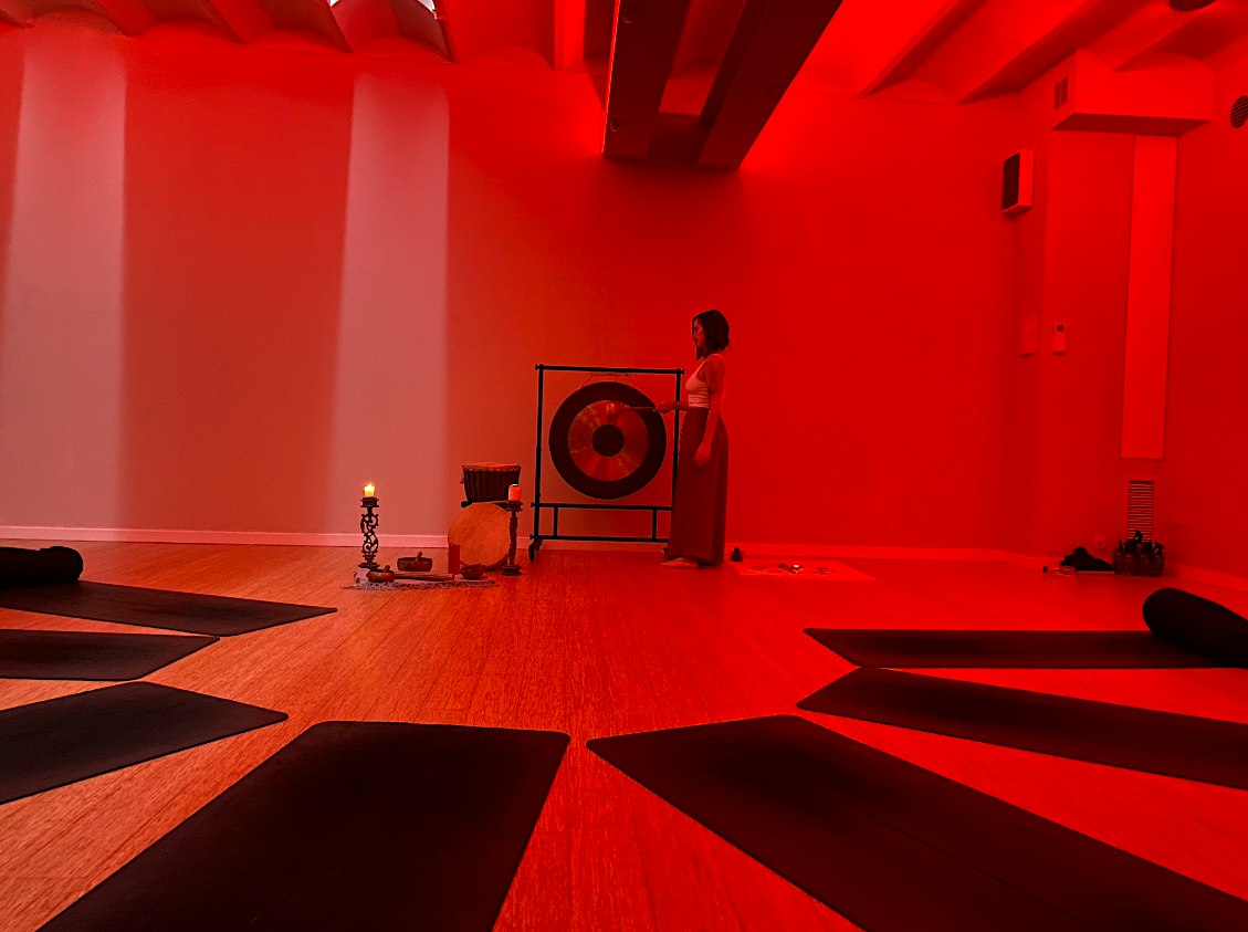 Ceremonia de cierre 2026: Yin, Sound Healing & Journaling