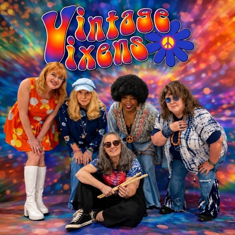 Vintage Vixens