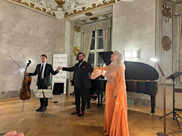 LATINO - KLASSIK: ZWEI KONTINENTE, EIN EINZIGER KLANG