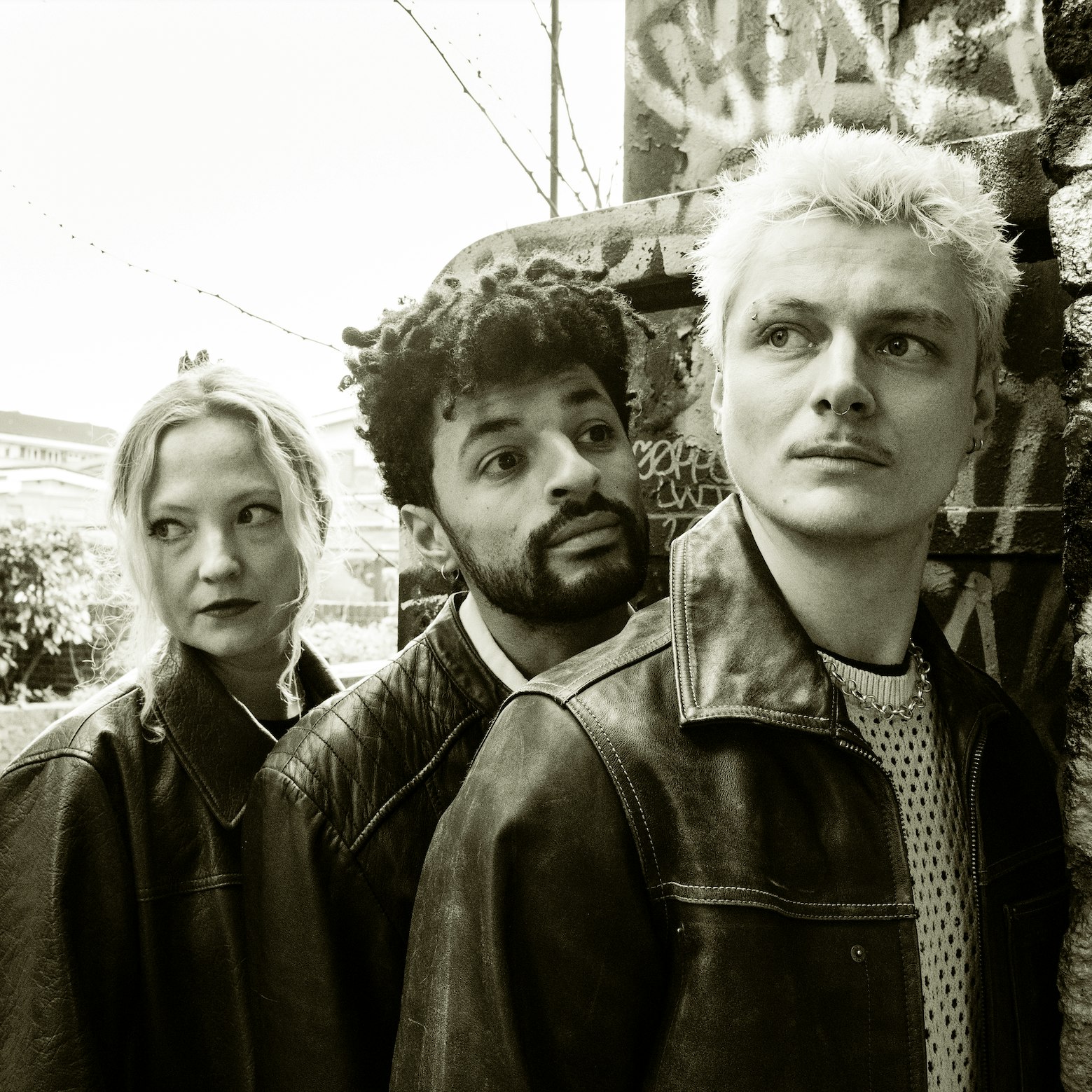 Alien Chicks: Live Performance + Signing (14+ with an Adult)