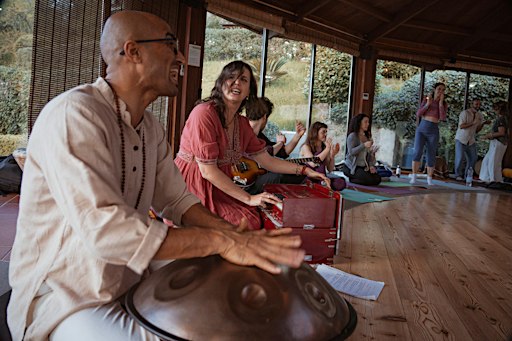 KIRTAN CLUB @sattvayogaroma