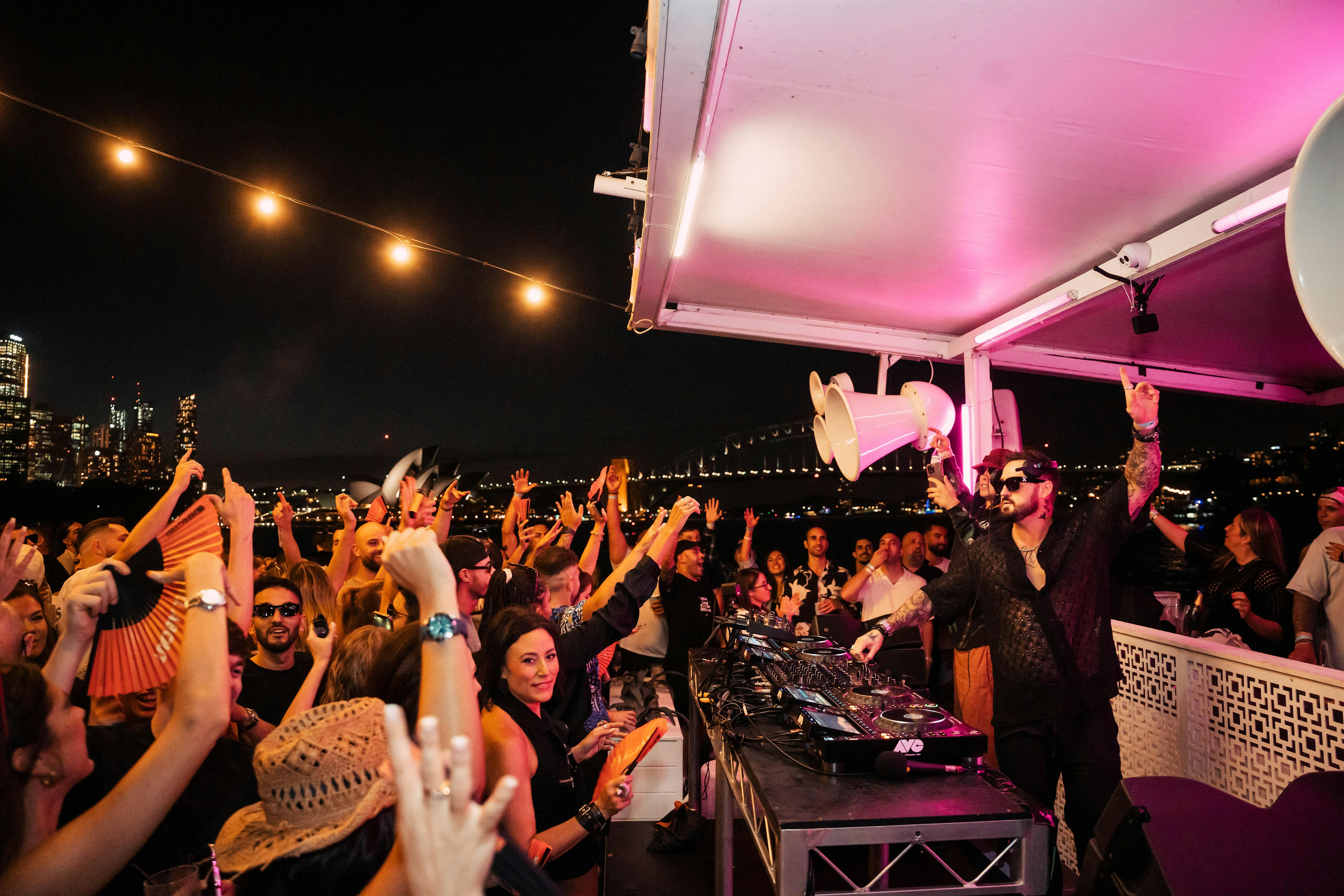Glass Island - One Hit Sunset Cruise - Sat 7 Nov 2026