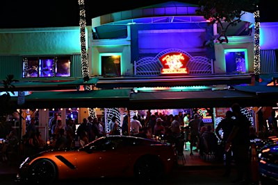 The Hottest Latin Party in Miami – The Mojito Room at Mango’s South Beach