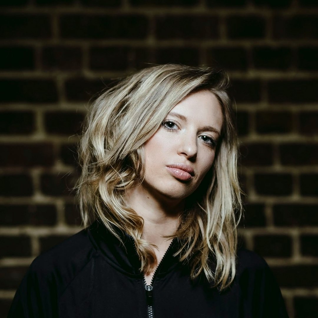 CDVR- w/ Anna Wall