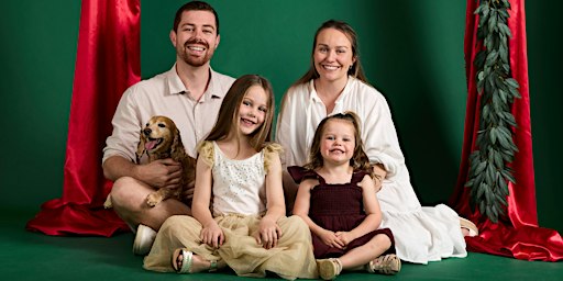 Christmas Pop-Up Photo Studio