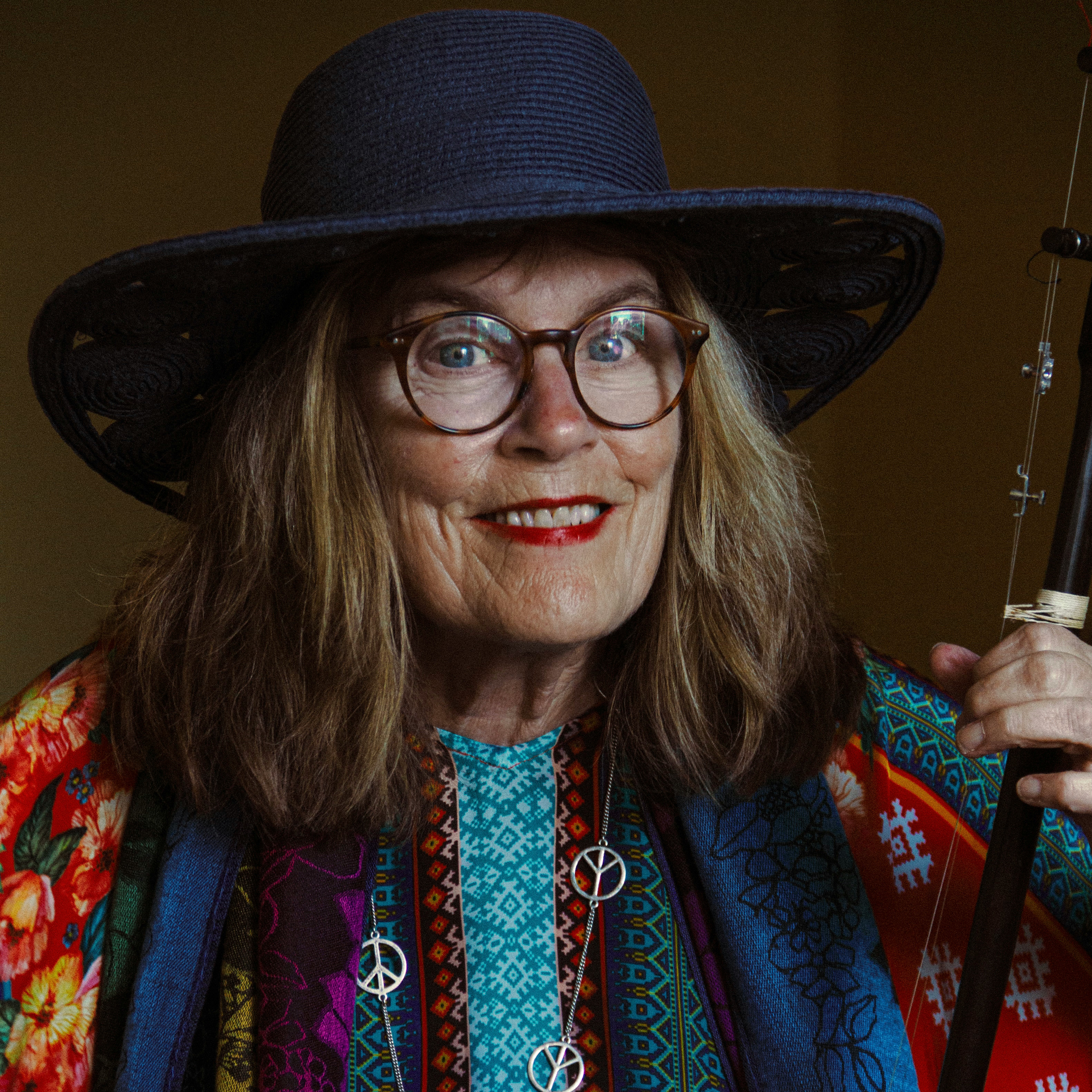 Terre Roche Q&A + Live + Signing
