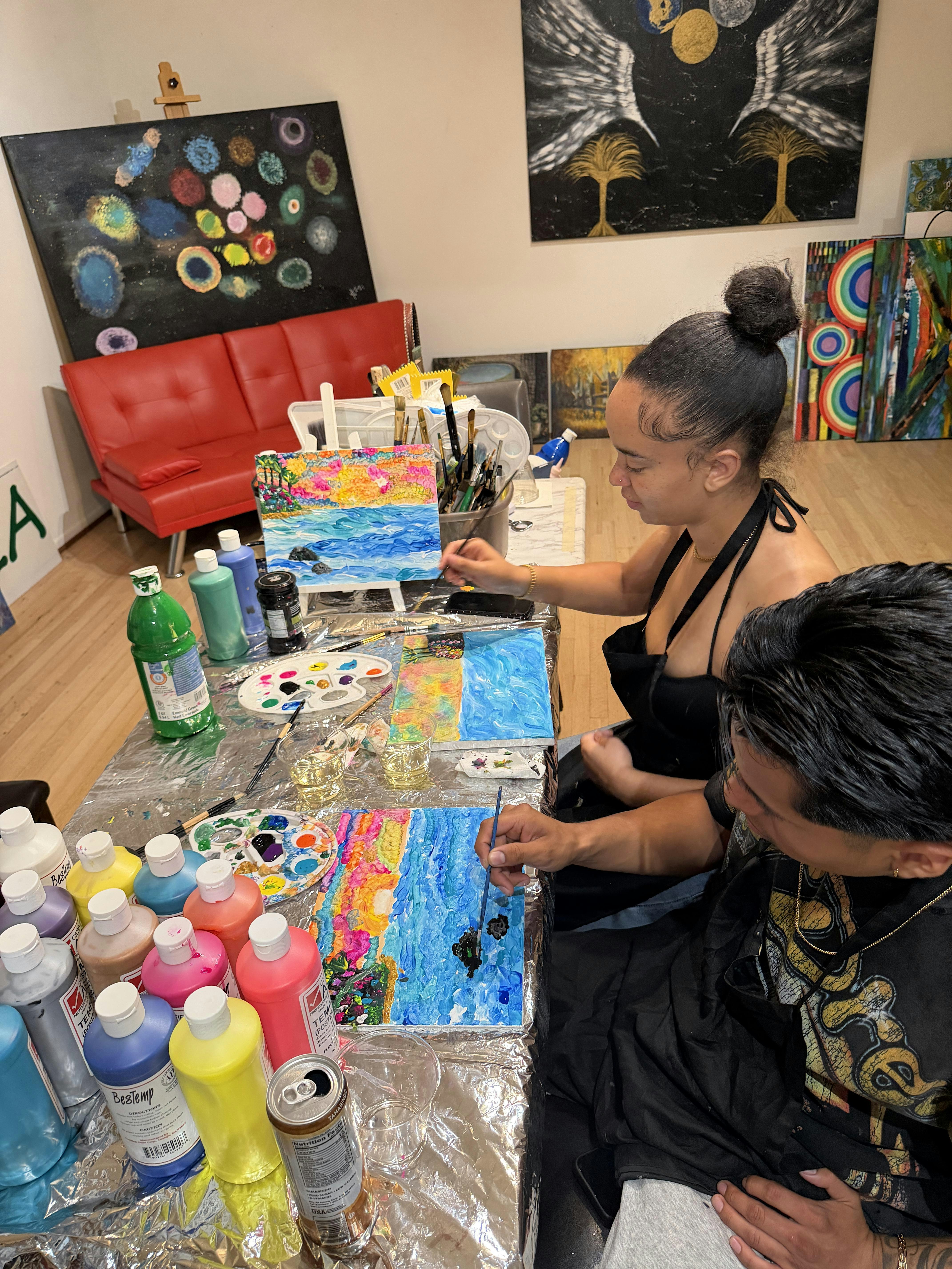 Paint and Sip. Things to do in Los Angeles. Fun. Dating ideas!