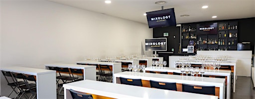 Whisky Tasting Experience by MIXOLOGY Academy