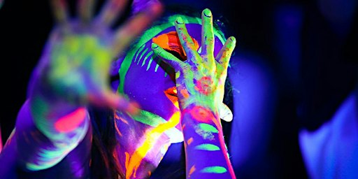 NEON NAKED LIFE DRAWING | PRINCE OF PECKHAM | PECKHAM