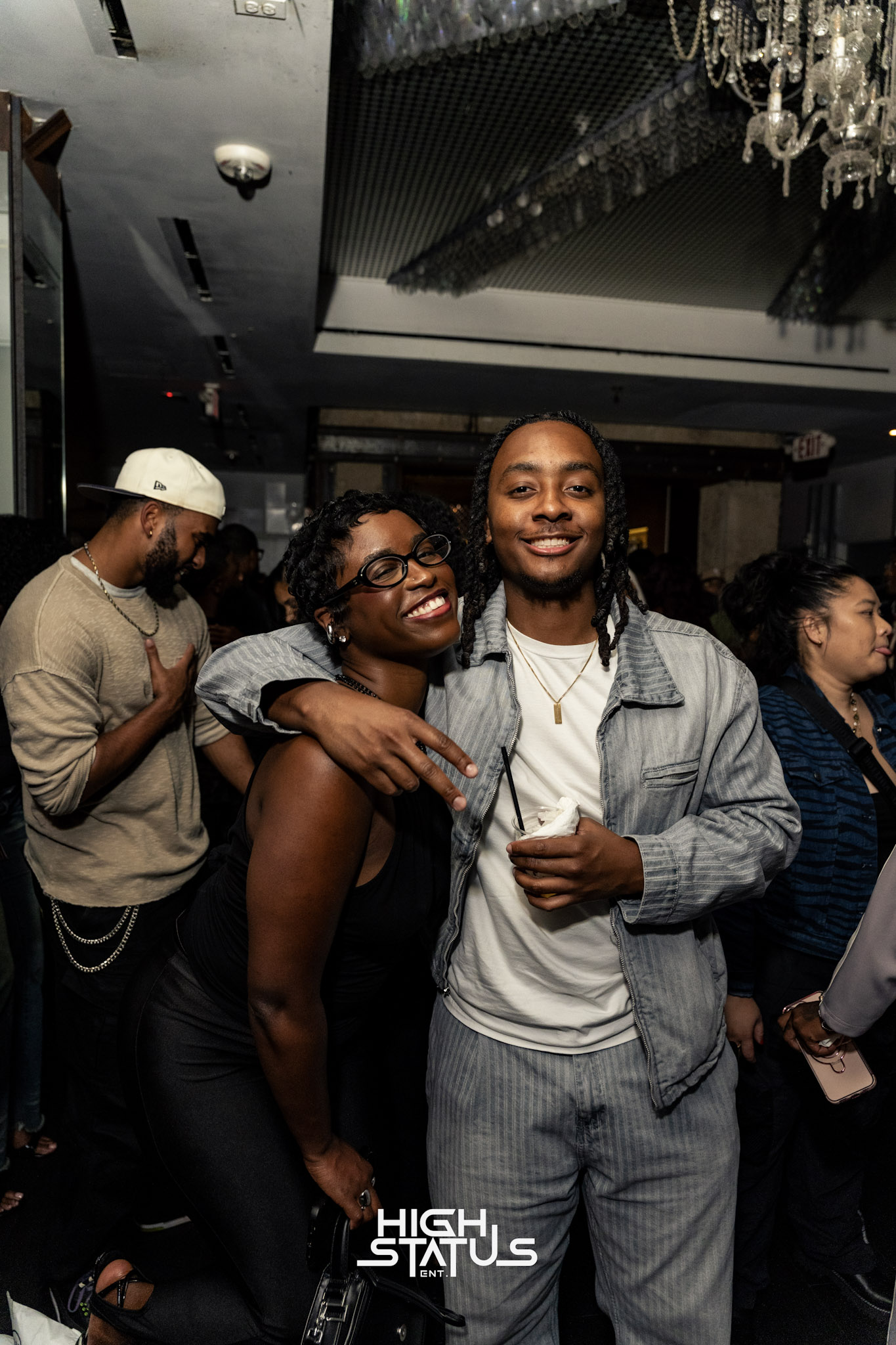 THURSDAY THERAPY: The RNB Experience | Nov 5th