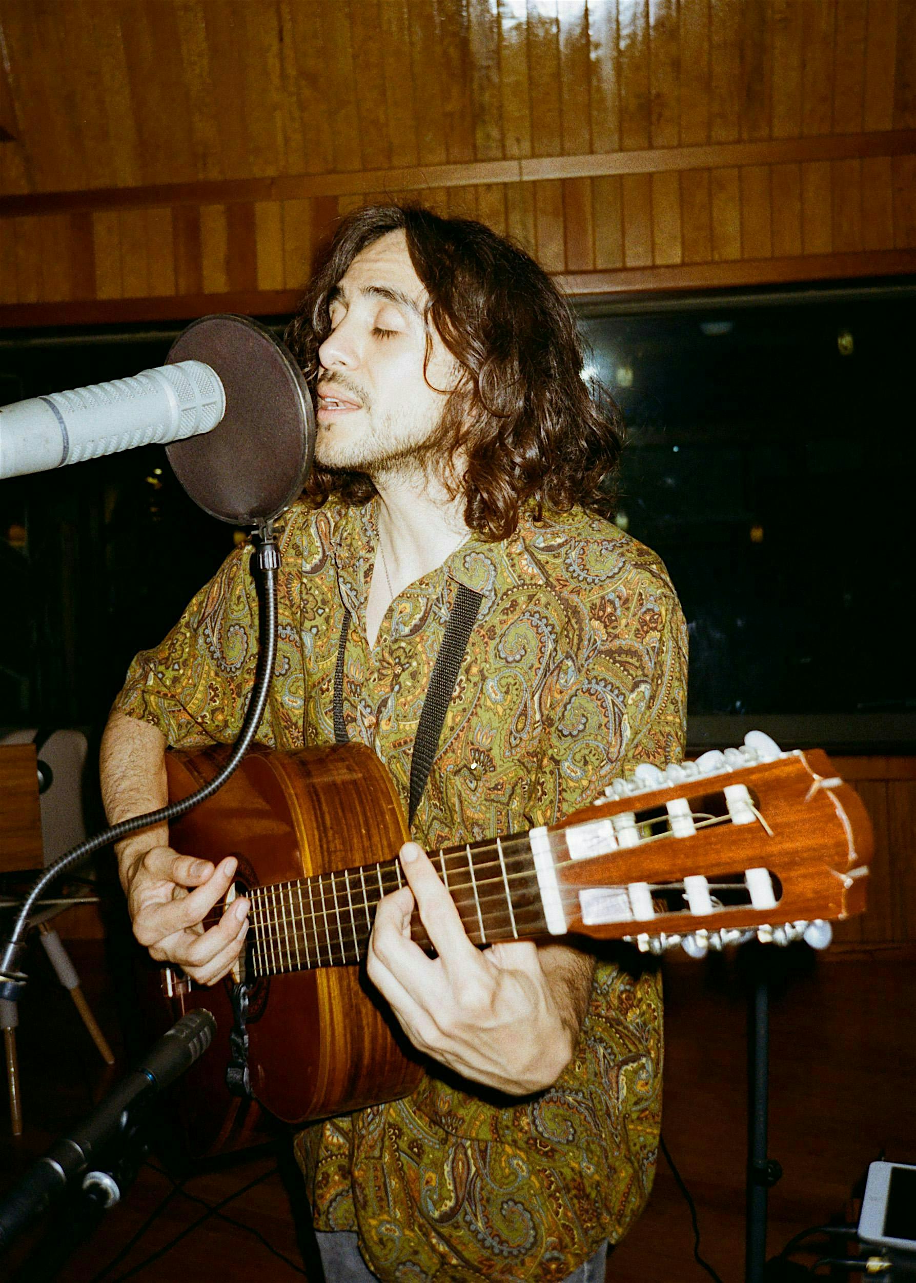 Música en Vivo: Javi Solis con Ensamble + Invitados Especiales