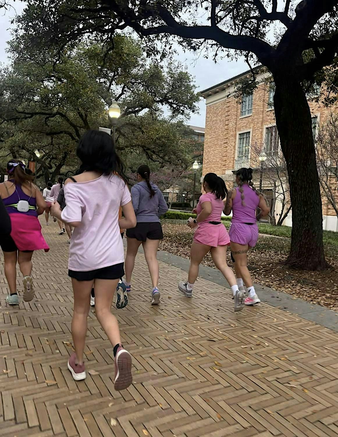 HOWL-O-WEEN 5k | Costume Run