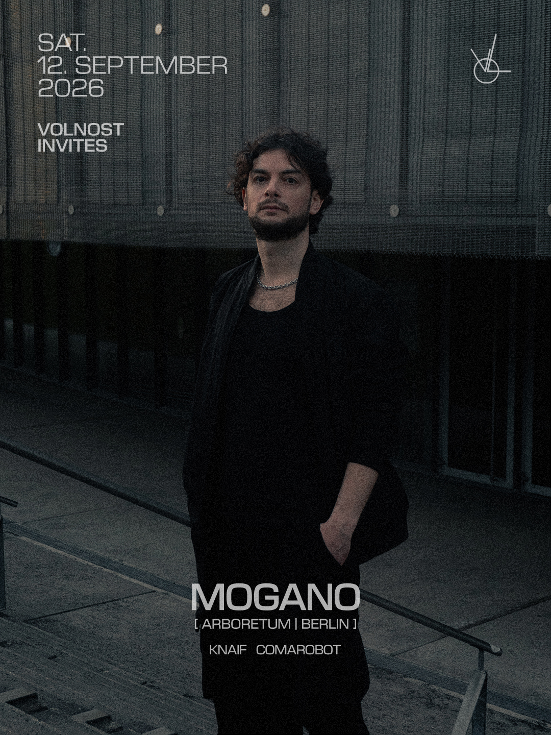 Volnost INVITES 'Mogano'