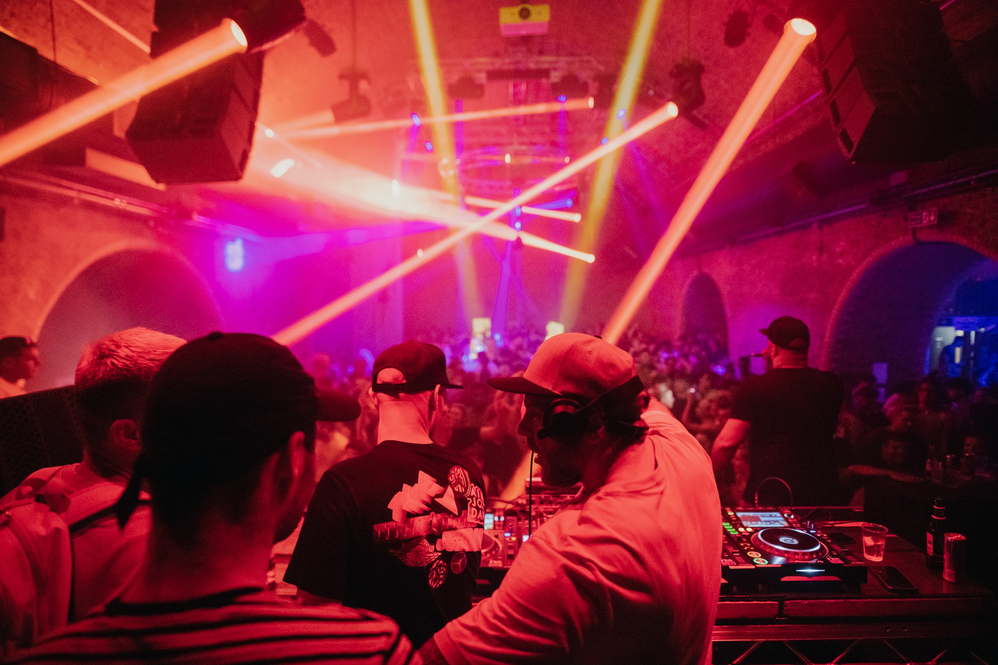 FREE TICKETS + FREE DRINK: FRESHERS 2026 – House & Disco ALL NIGHT LONG