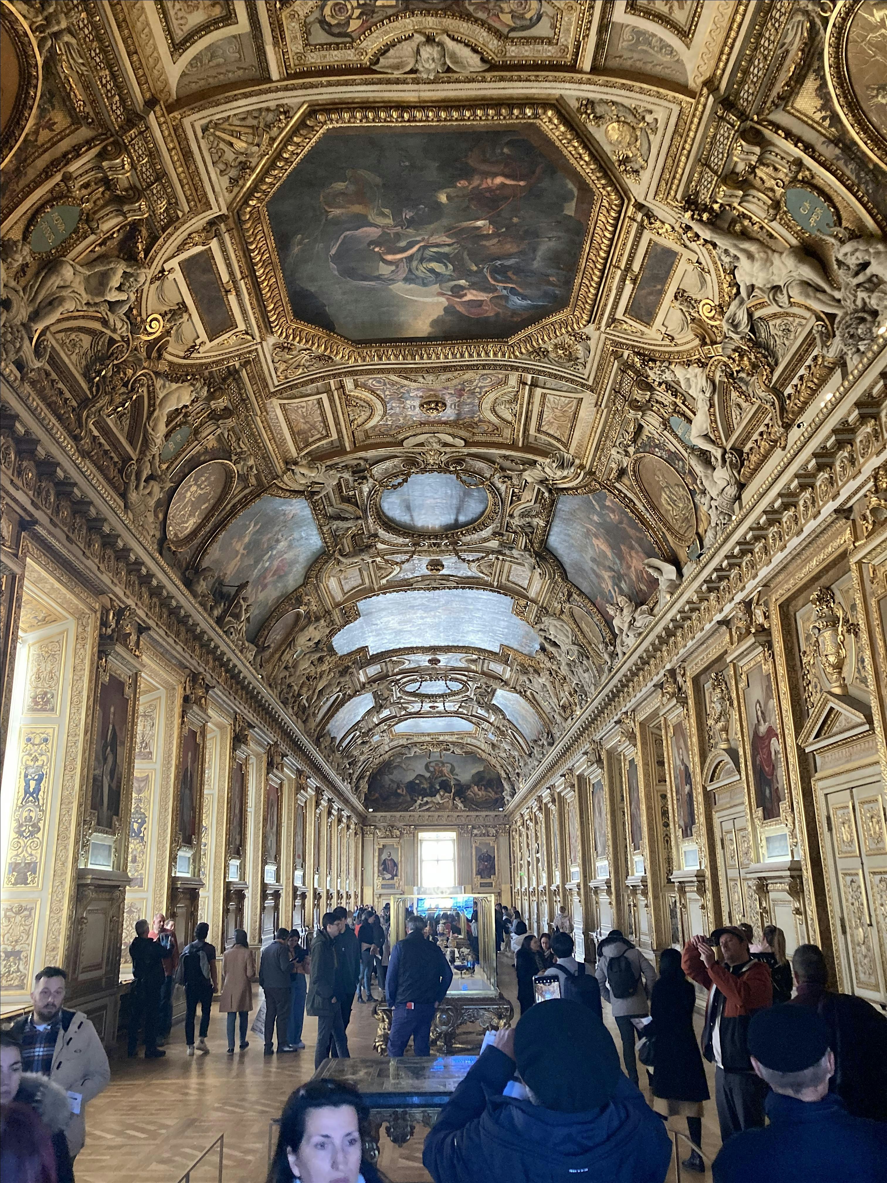 Lumiere Paris: A Travel Retreat for Women