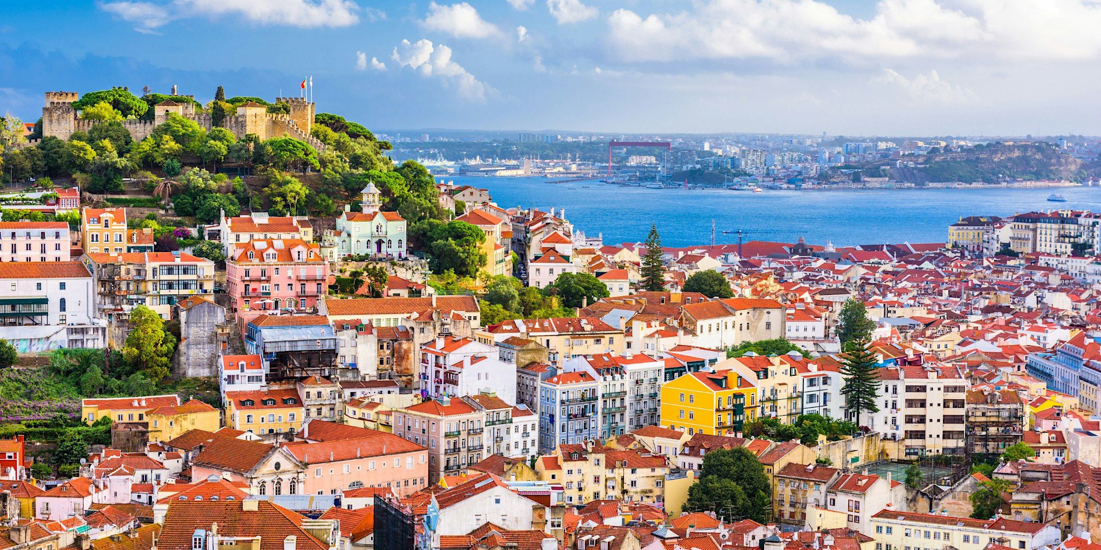 Discover Lisbon’s secrets with an unforgettable escape game adventure!