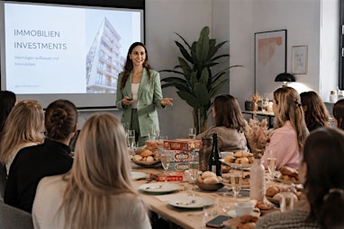 Frauen-Brunch und Spiele + Keynote zu Immobilieninvestments